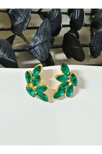 mos&more Green Stone Leaf Stylish Women's Earrings
