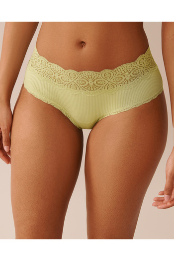La Vie en Rose Lace Trim Ribbed Hiphugger Panty