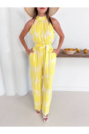 ZF BUTİK Halter Neck Tie Detail Patterned Jumpsuit