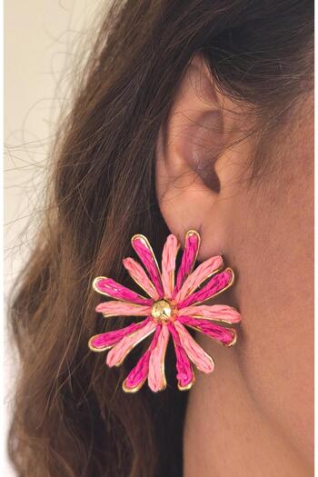 VOBEEYKU Gold Plate Topcuk Flower Figure Straw Earrings