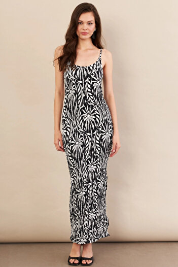 Cool & Sexy Women's Black-Ecru Patterned Maxi Dress Fls08