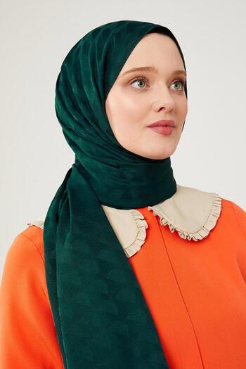 Levidor Emerald Moon Pattern Jacquard Elegance Shawl