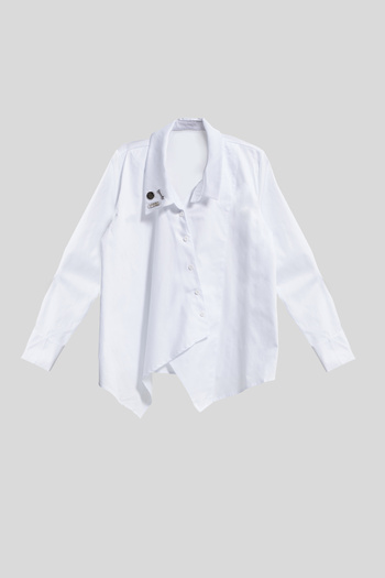 its basic Cămașă cu design special din țesătură organică oversize de culoare ecru pentru femei