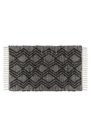 TOPI TOY Black and ecru rug, zigzag pattern, artificial leather and cotton, 110 x 60 cm