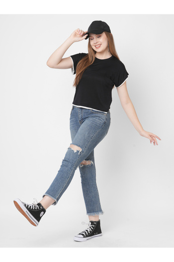 Mish By Styli Women Black Contrast Trim Short Sleeve T-Shirt with Flap Pocket