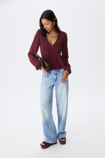 Stradivarius Loose-fitting long sleeve blouse