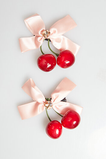 Fulla Moda Girl's Buckle with Bow and Cherry Figure