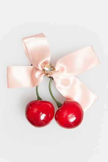 Fulla Moda Girl's Buckle with Bow and Cherry Figure