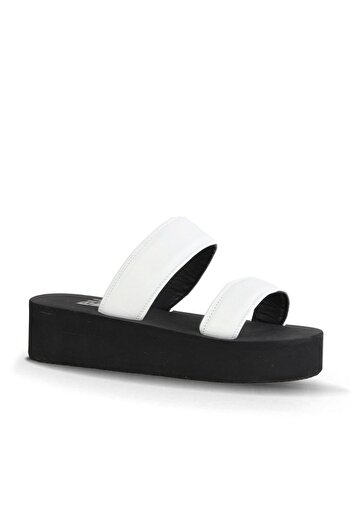 Bueno Shoes White Pearlescent-Paris Women's Wedge Heeled Slippers 26Wt752750