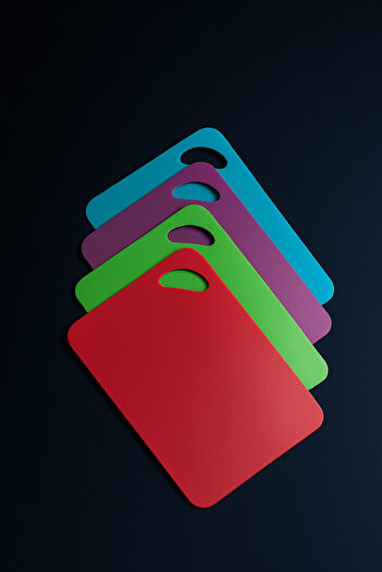 Fhilli Tallin - Set of 4 Colorful Plastic Cutting Boards |   29X19 cm Hygienic and Practical Use
