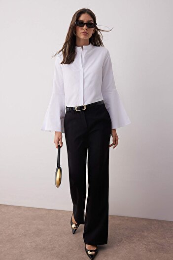 Trendyol Collection Λευκό ισπανικό μανίκι κανονικό υφαντό πουκάμισο TWOAW26GO00007