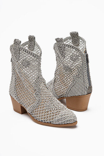 Limoya Tersa (Short Conch) Gray Knitted Lace Flower Detailed Cowboy Summer Boots