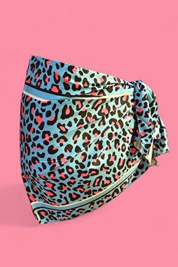 BAHELS Özel Tasarım Mavi Leopar Desen İç Göstermeyen Pareo 45*145 Cm