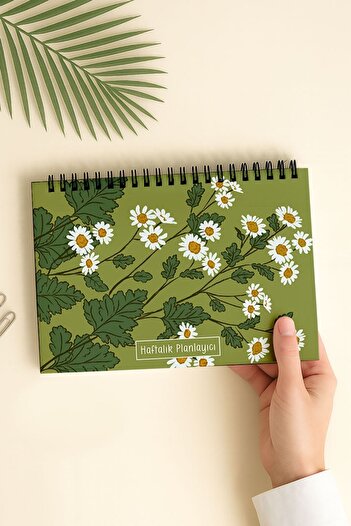 Eldesen Tasarım Weekly Planner A5 Notebook with Flexible Thin Cardboard Cover, 1 Year Planner, Green Daisy