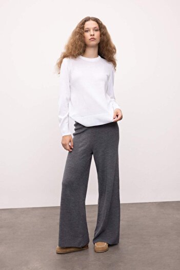 DeFacto Relax Fit Knitwear Trousers Basic Plain Elastic Waist Wide Leg V0088Az24Au