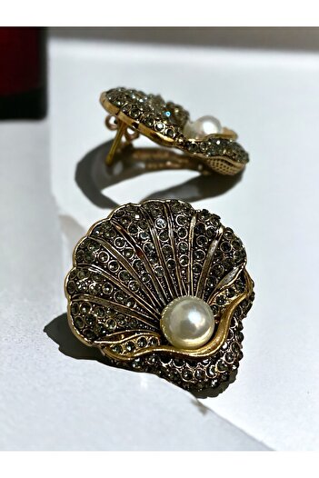 FAYRA ACCESSORIES Deniz Kabuğu Figür İnci Küpe