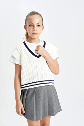 DeFacto Girls' Standard Fit V-Neck School Sweater C6933A824Au