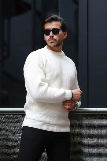 Valiberta Pilar Oversize Thessaloniki Knitted Crew Neck Men's Sweater - Ecru