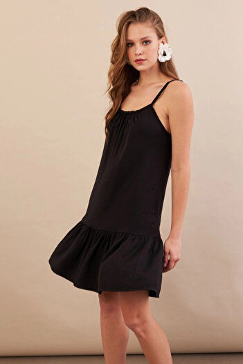 Cool & Sexy Women's Black Skirt Flounced Strap Midi Dress Ops4152