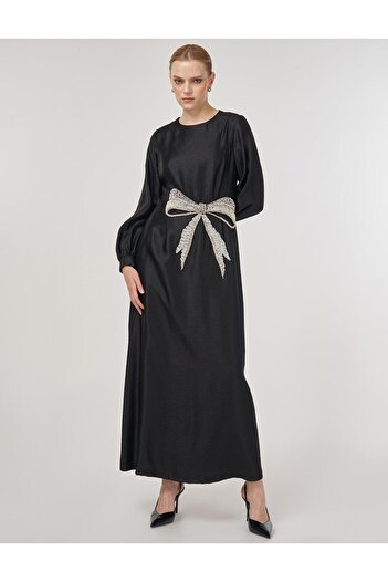 Kayra Beaded Satin Chic Dress Black