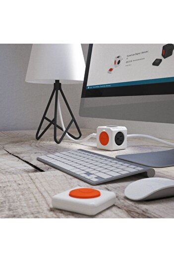 Allocacoc Cubic extension cord with remote control, Powercube by Allocacoc, 4 sockets, 1.5 m, white/gray