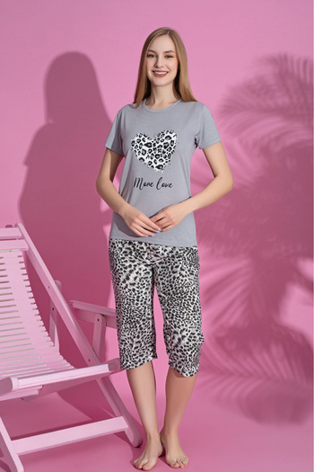 Farya Home Dreamy Cotton Patterned Short Sleeve Bermuda Capri Suit