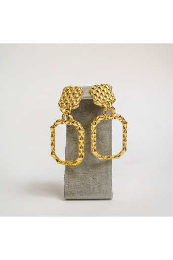 CHARM "Golden Structure" Earrings – The Architectural Accessory with Impact