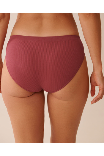 La Vie en Rose Seamless Fabric Ribbed Bikini Panty