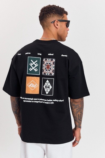 İLKCET MODA Μπλουζάκι Unisex Oversize με μοτίβο κεντήματος πλάτης