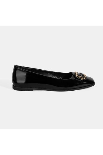 Desa Women's Patent Leather Ballerinas with Black Metal Buckle Accessories