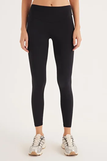 Tudors Women's Super Slim Elastic Waist Interlock Standard Size Regular Black Leggings