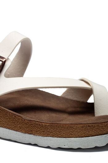 Raynok Women's Stone Buckle Comfortable Fit Slippers Orthopedic Walking Slippers White