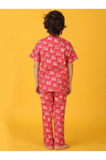 Anthrilo By Styli All Over Reindeer Print T-Shirt and Pyjama Set
