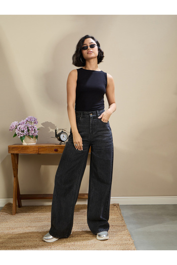 Sassafras By Styli Black Jersey Sleeveless Ruched Crop Top