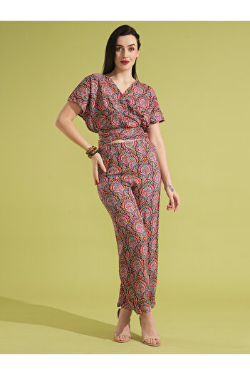 Globus By Styli Ethnic Print Back Tie-Up Crop Top and Trousers Co-Ords
