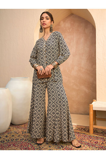 Sassafras By Styli All Over Print Shirt and Palazzos Co-Ords