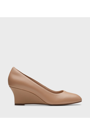 CLARKS Beige Women's Olivette Pearl Wedges