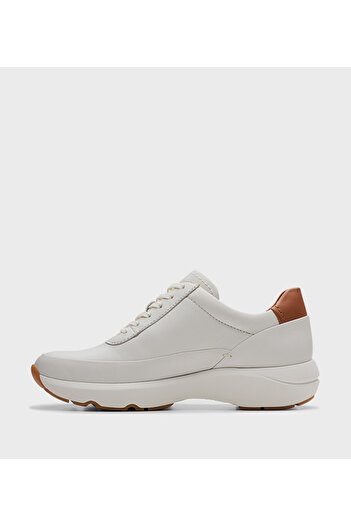 CLARKS Ecru Women's Tivoli Zip Trainers