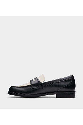 CLARKS Black Women's Straven Edge Shoes