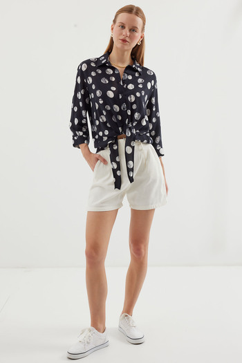 Merterium Women's Front Lace Patterned Shirt Black 1083