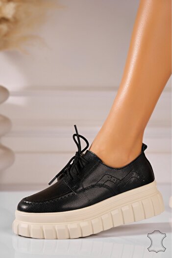 Joana Women's Moccasins Natural Leather Black Giustina