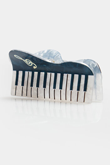 Fulla Moda Bone Peg Buckle with Piano Figure