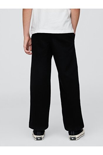 GAP Erkek Çocuk Siyah Relaxed Easy Khaki Pantolon