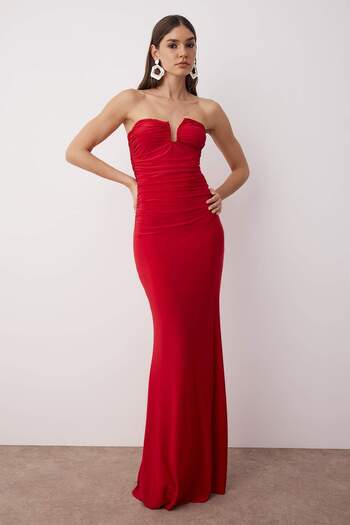 Trendyol Collection Red Body Fitting Strapless Maxi Stylish Evening Dress Evening Homecoming Dress Tprss25Ae00197