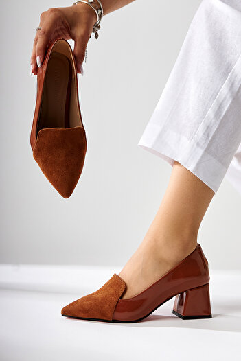 Limoya Gisela Tan Suede Detailed Patent Leather Heeled Women's Shoes