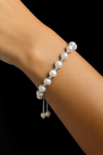 KINZ AL-HADAYA Pearl bracelet