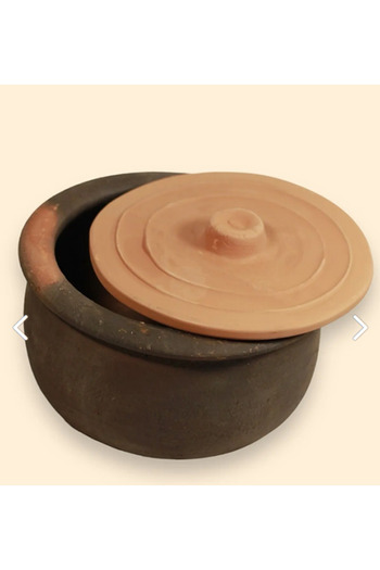 Piev Natural Handmade Baked Soil Casserole Pot with Lid 28 Cm