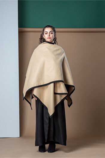 outline Camel shawl with black braids