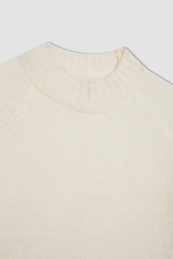 DeFacto Girls' Standard Fit Crew Neck Knitwear Sweater C9553A824Au