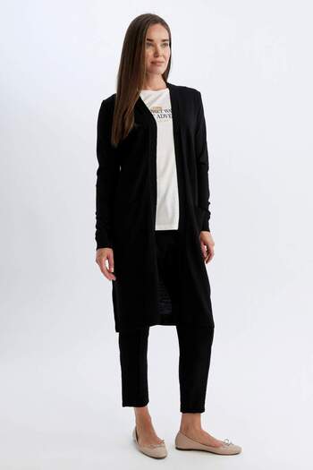 DeFacto Regular Fit V-Ausschnitt Basic Plain Pocket Lange schwarze Strickjacke G5685AZ24AU